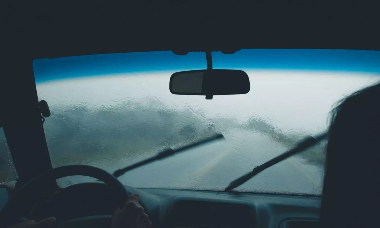 Vehicle use in the rainy season, do not forget these things