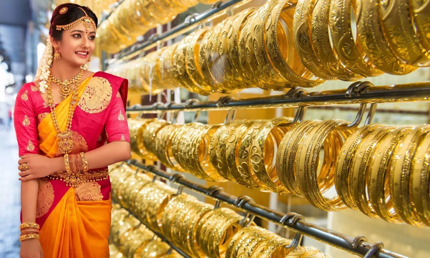 Indian bride, Gold showroom