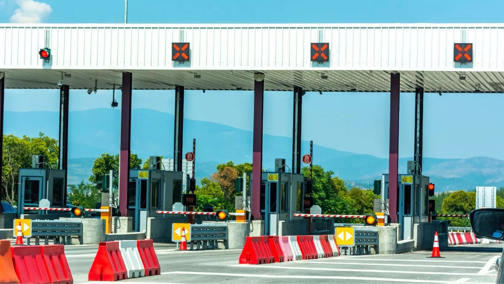 Highway toll collection will now be high-tech; Center with new system